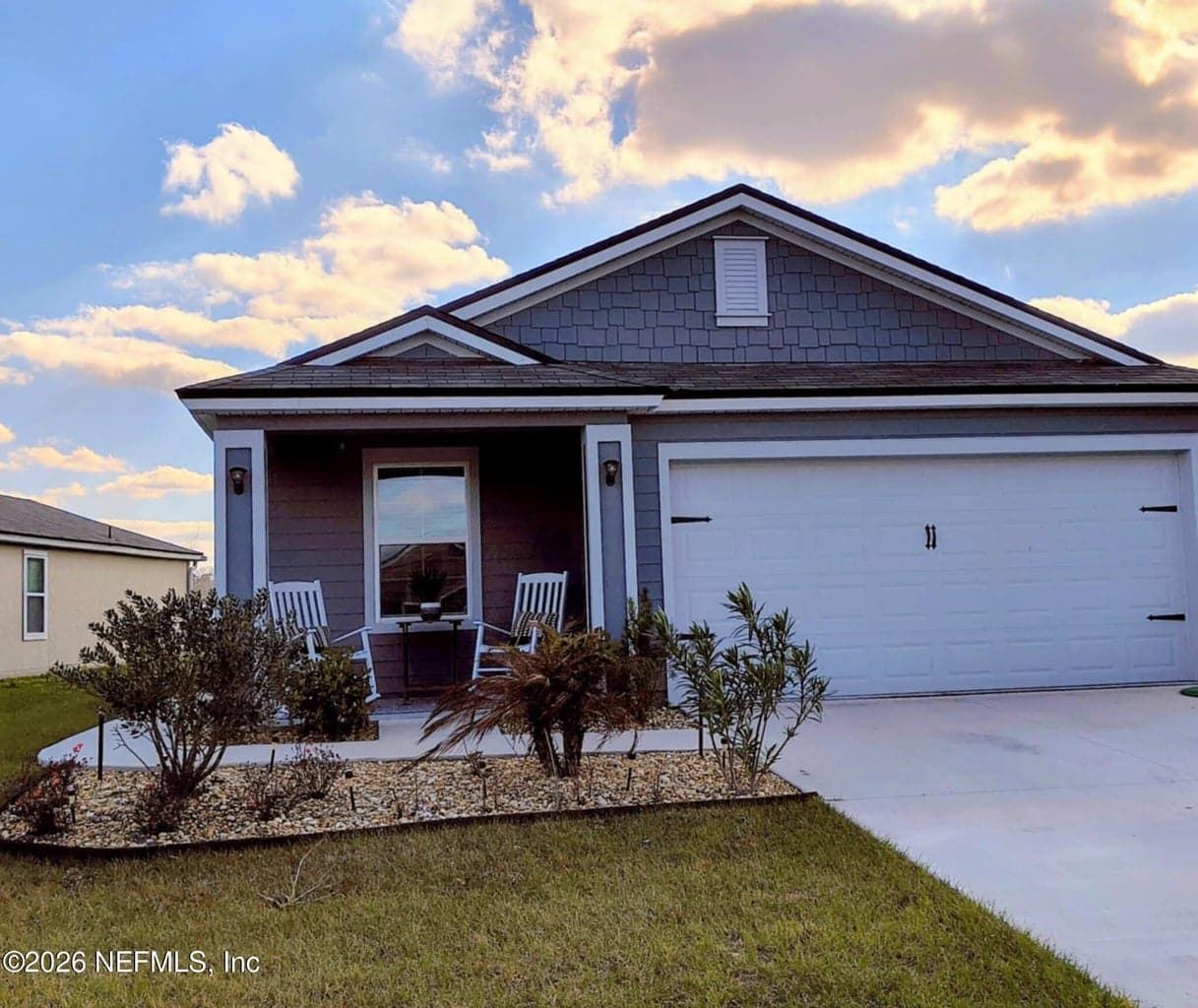2427 FALLING STAR Lane, Green Cove Springs, FL 32043