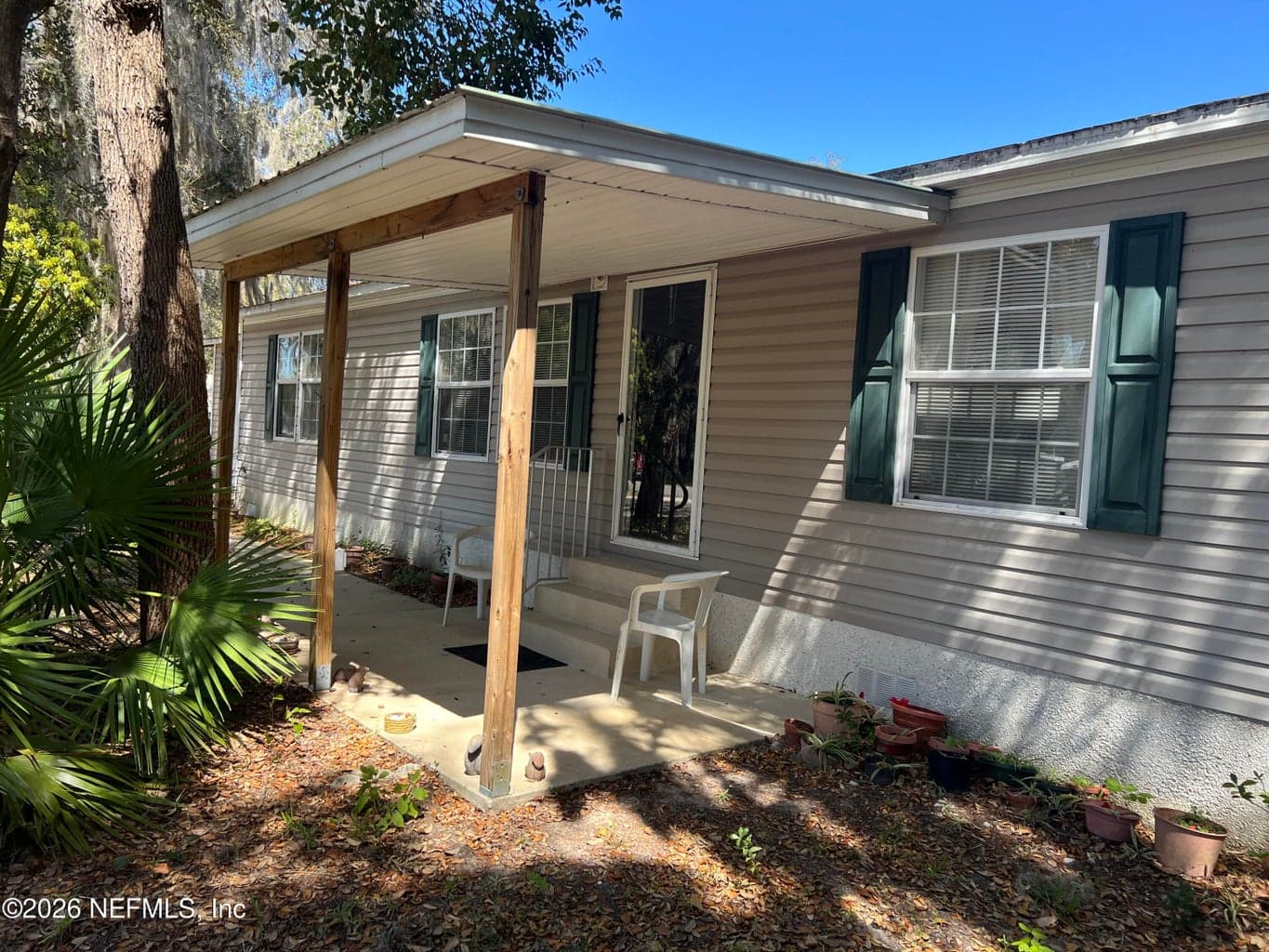 223 OAK RIDGE Drive, Welaka, FL 32193