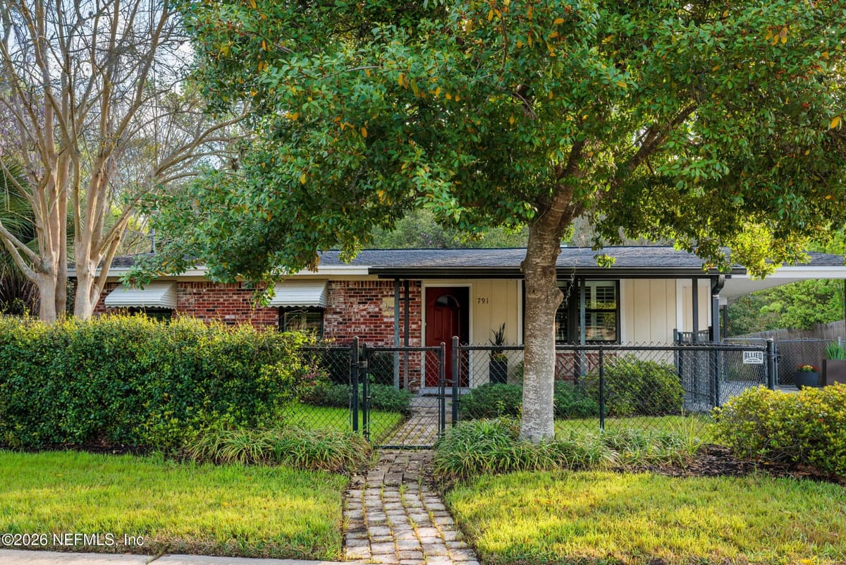 791 WESTGATE Drive, Jacksonville, FL 32221 2