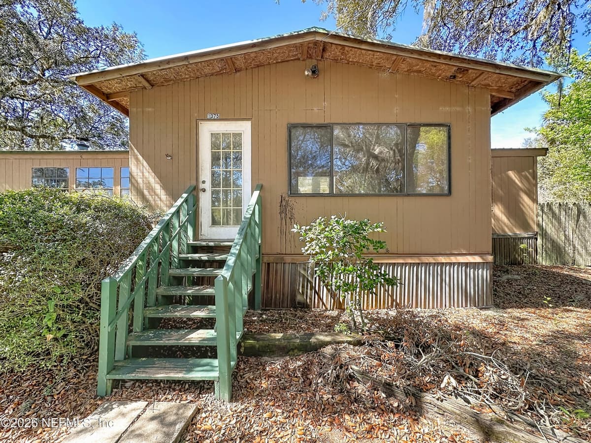 1375 STATE ROUTE 100, Melrose, FL 32666 3