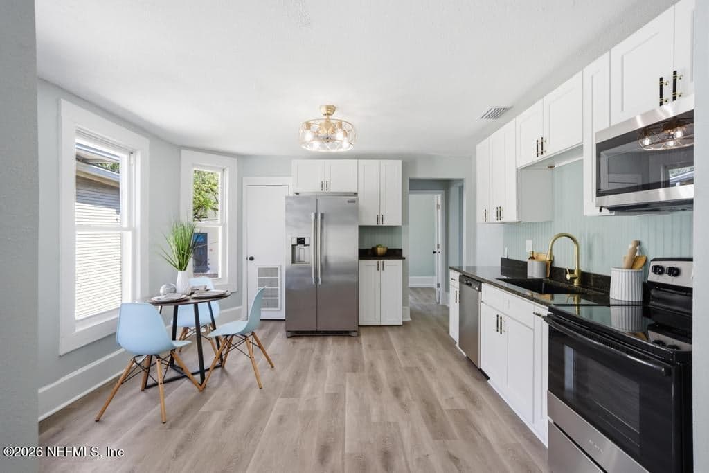 1825 PERRY Street, Jacksonville, FL 32206 2
