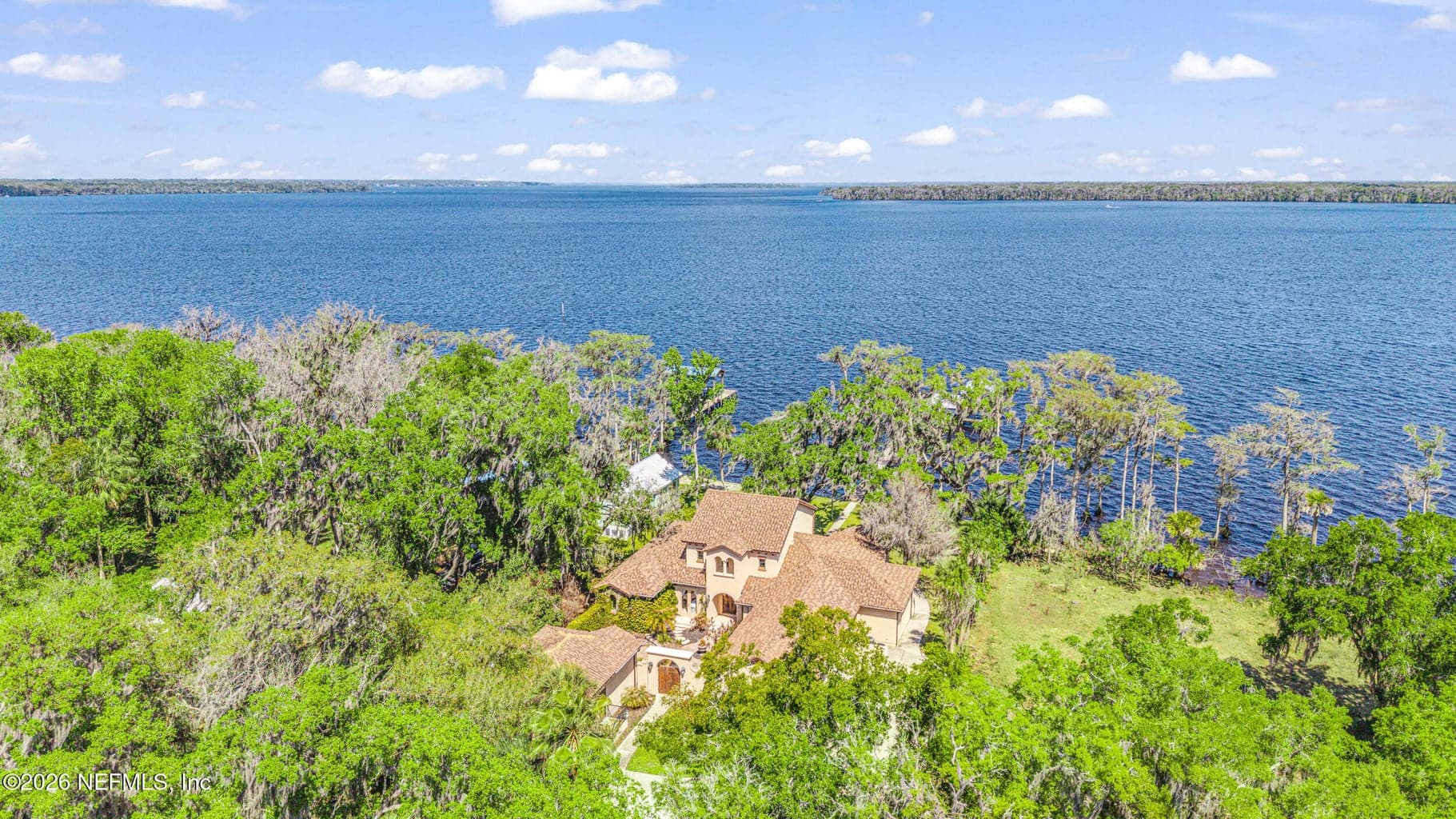 530 CLIFTON Road, Crescent City, FL 32112