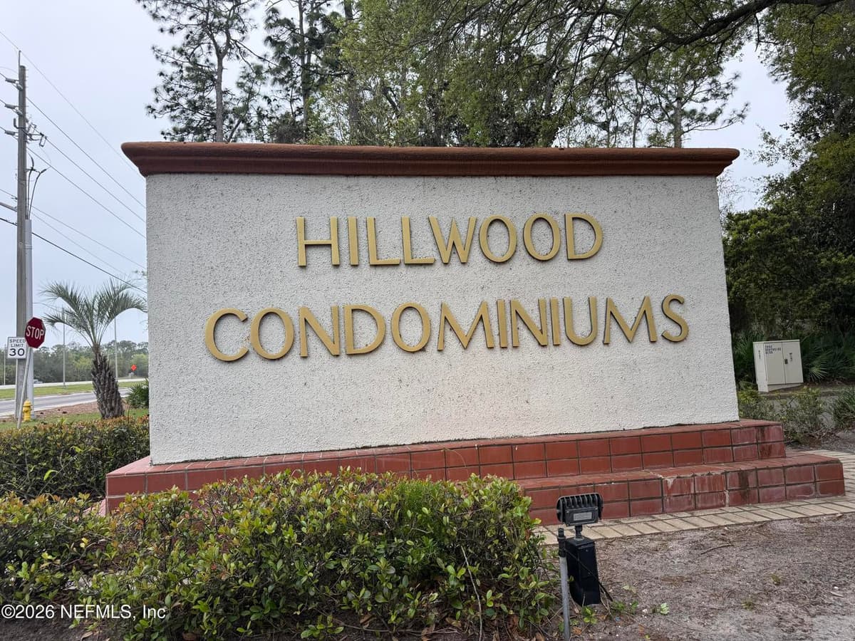 1102 WOOD HILL Place 1102, Jacksonville, FL 32256 3