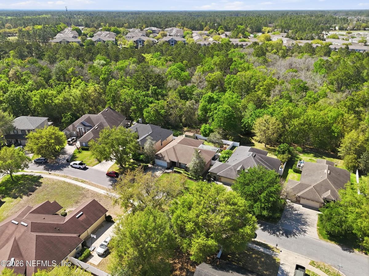 684 CHESTWOOD CHASE Drive, Orange Park, FL 32065 2