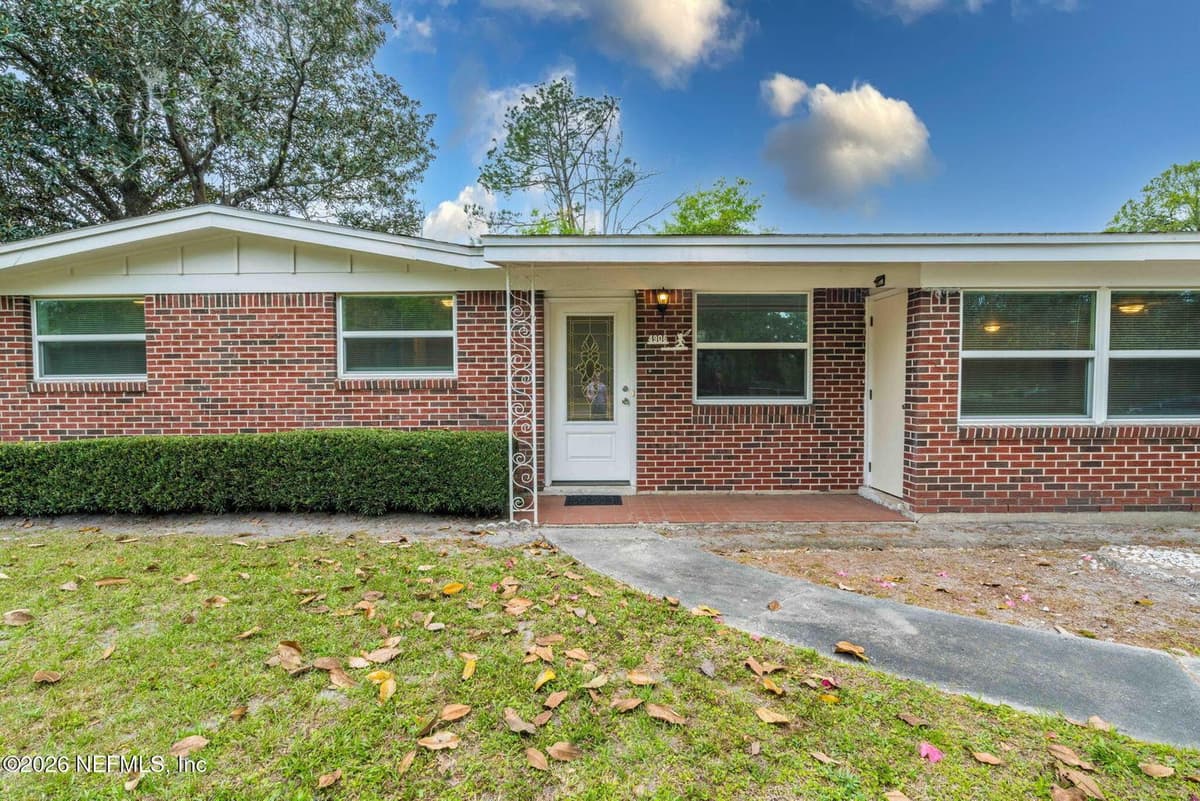 4906 CHIVALRY Drive, Jacksonville, FL 32208 2