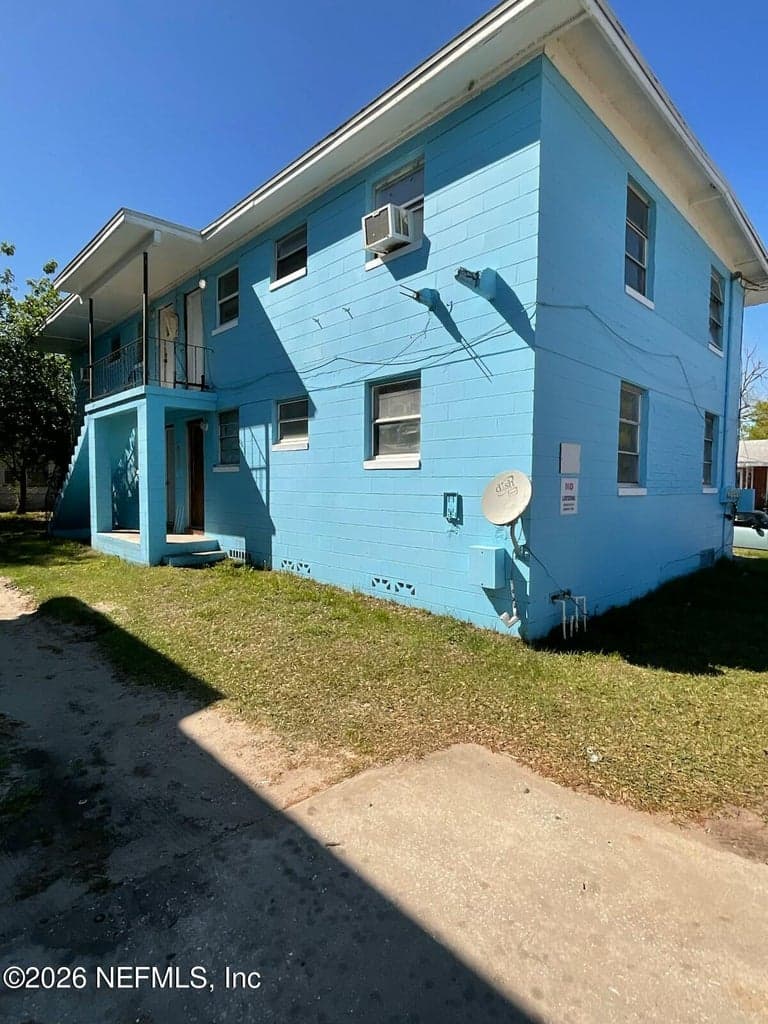 1006 W 25TH Street 1-4, Jacksonville, FL 32209 3