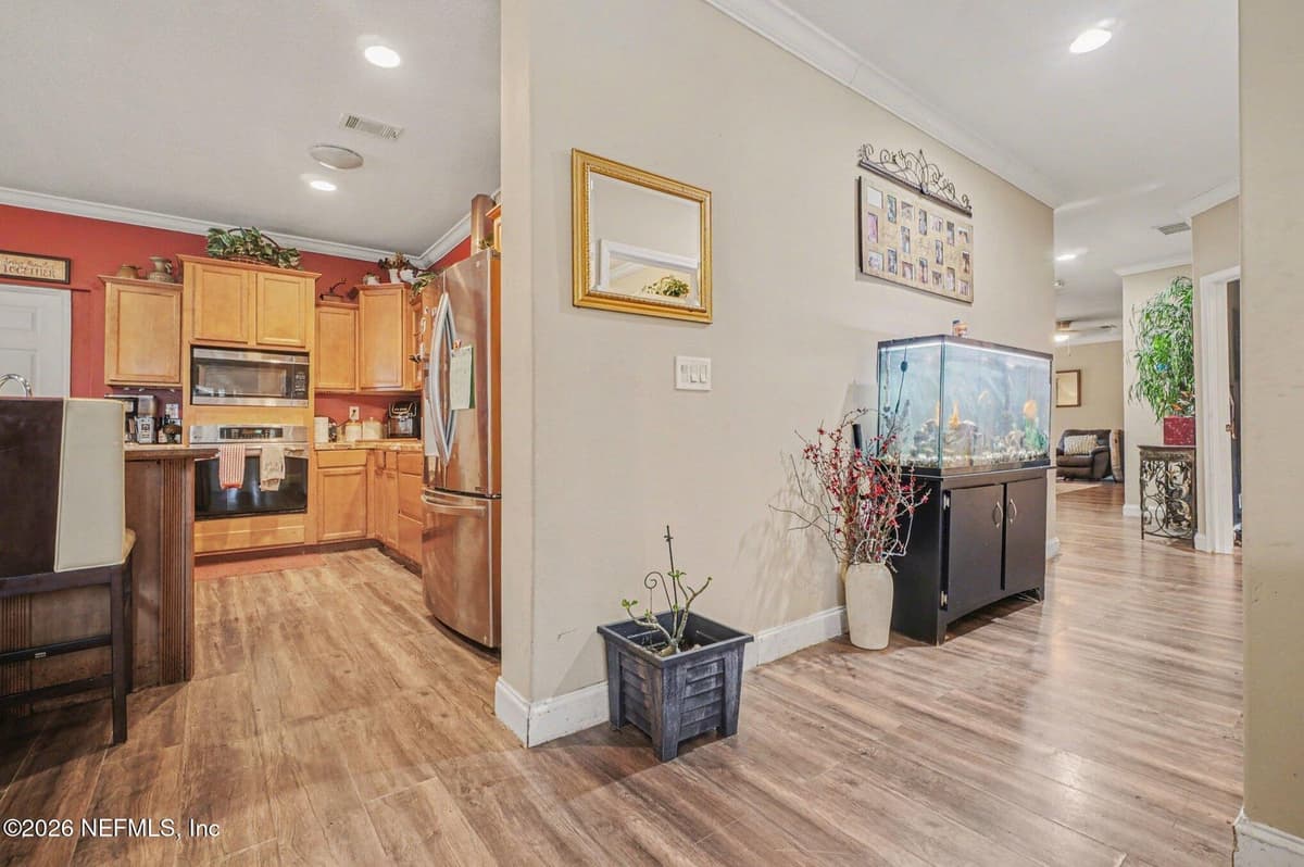 1723 BREEZEWOOD Street, Jacksonville, FL 32234 3