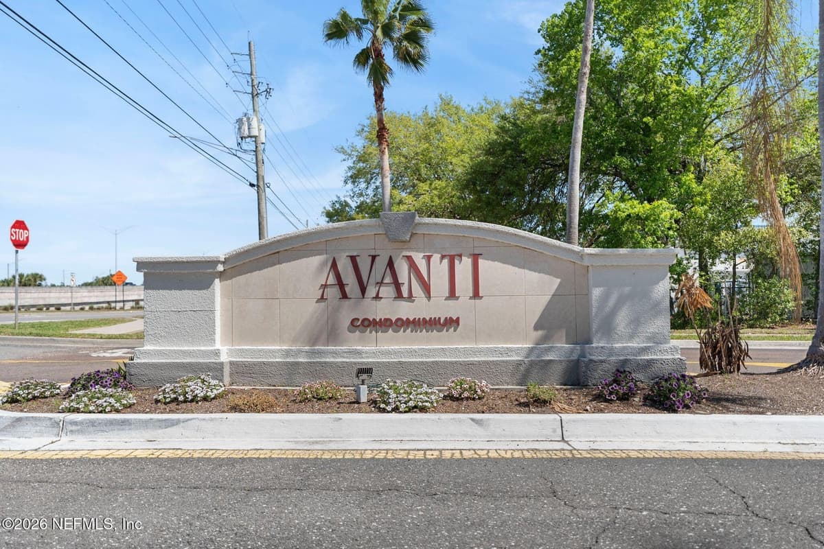 3591 KERNAN Boulevard S 812, Jacksonville, FL 32224 3