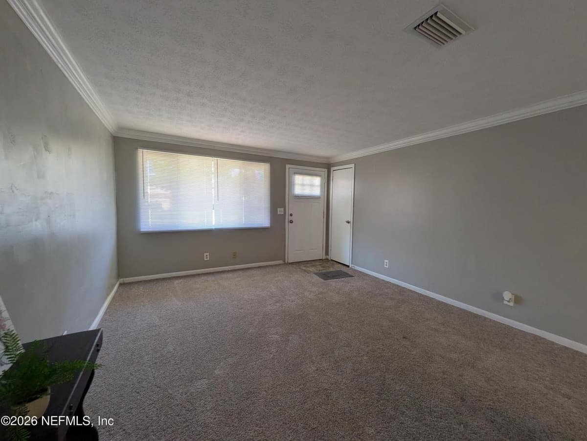 6978 ROBERT F KENNEDY Circle, Jacksonville, FL 32209 3
