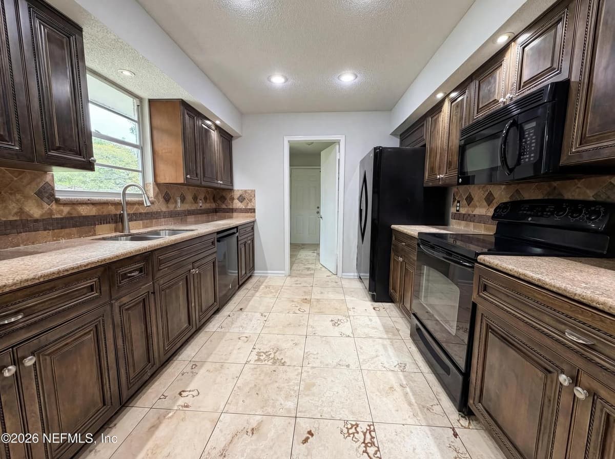 606 GULFSTREAM Trail S, Orange Park, FL 32073 2