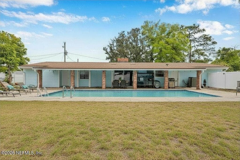 892 TRINIDAD Road, Jacksonville, FL 32216 3