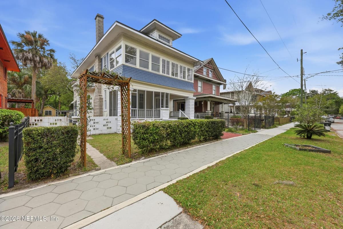 324 E 7TH Street, Jacksonville, FL 32206 3