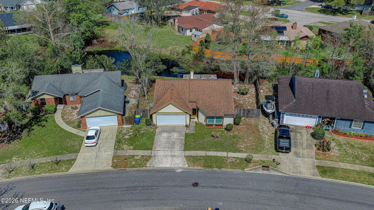 2818 MOORSFIELD Lane, Jacksonville, FL 32225 3