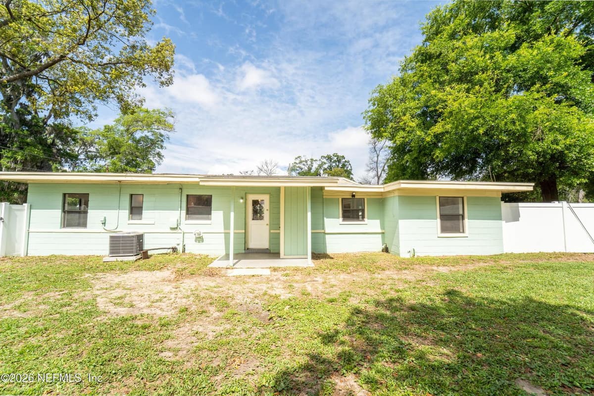 5308 N RIVER Road, Jacksonville, FL 32211 2