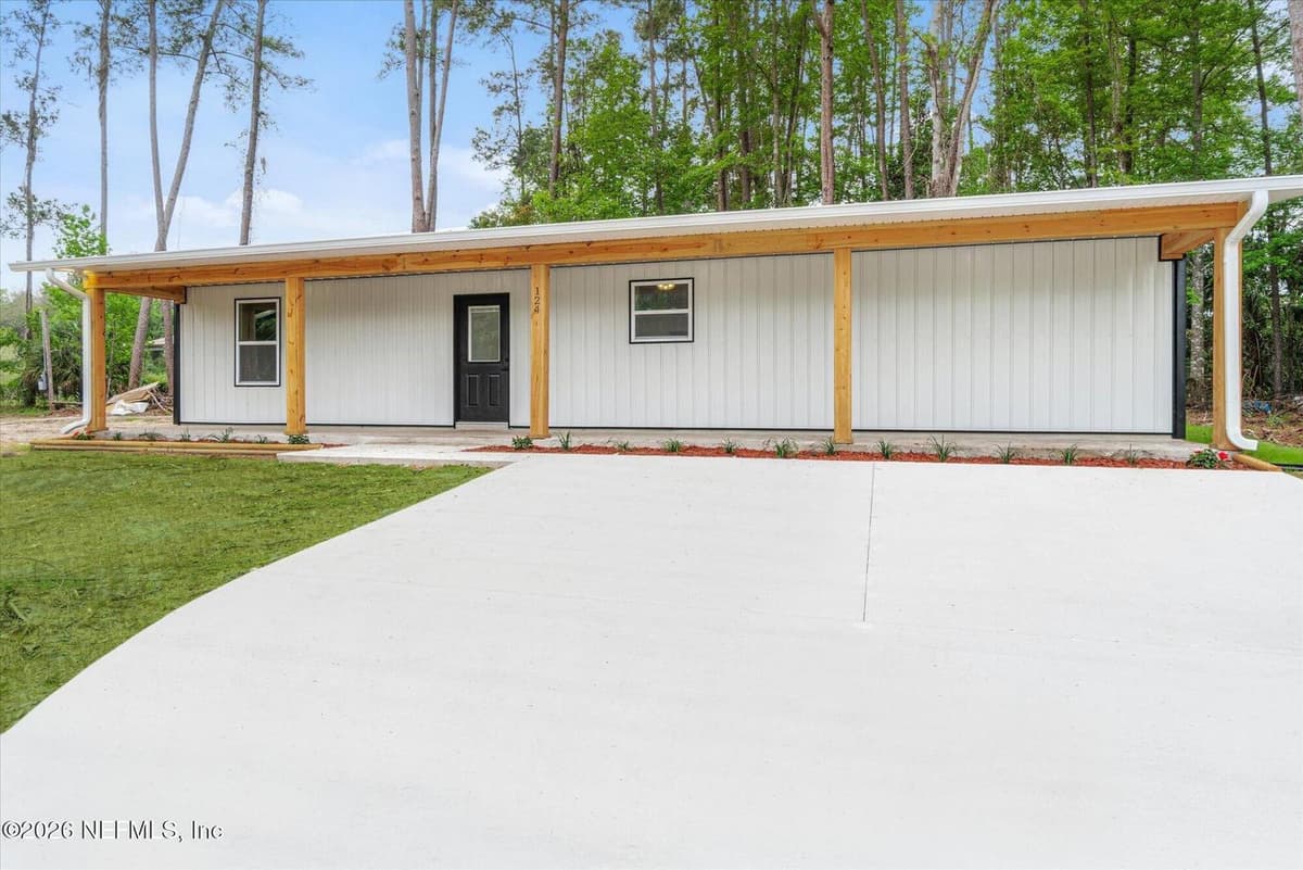 124 PARK Drive, Satsuma, FL 32187 2
