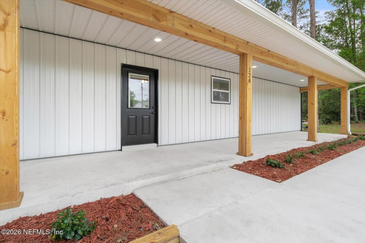 124 PARK Drive, Satsuma, FL 32187 3