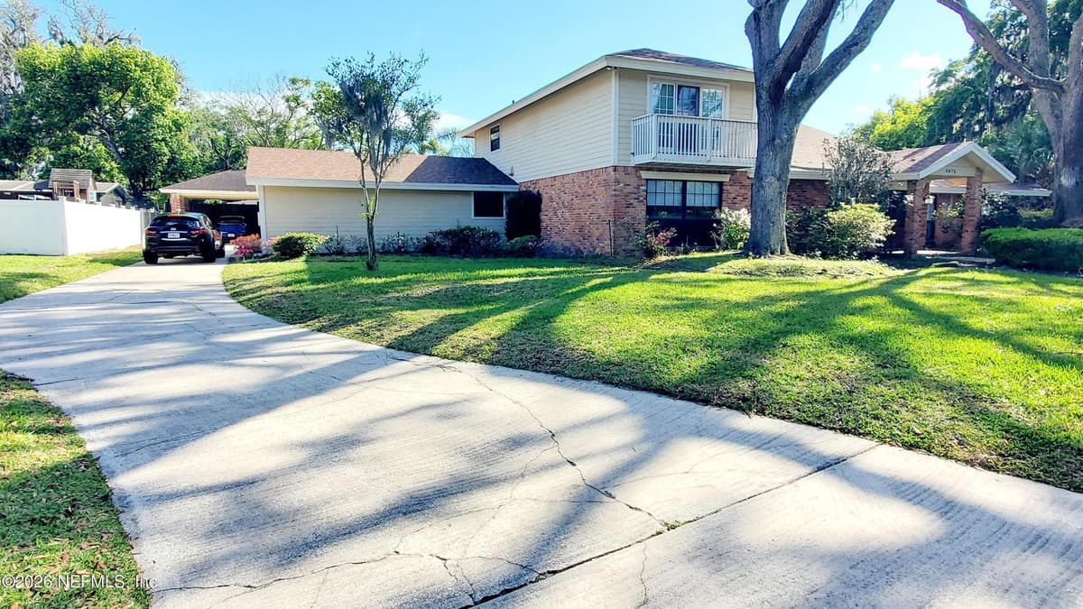 3672 CATHEDRAL OAKS Place N, Jacksonville, FL 32217 2