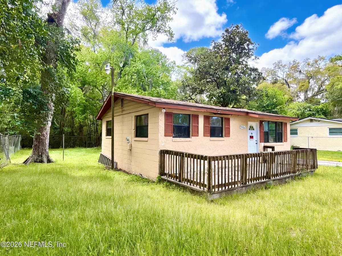 9926 FRANKELLA Road, Jacksonville, FL 32208 2