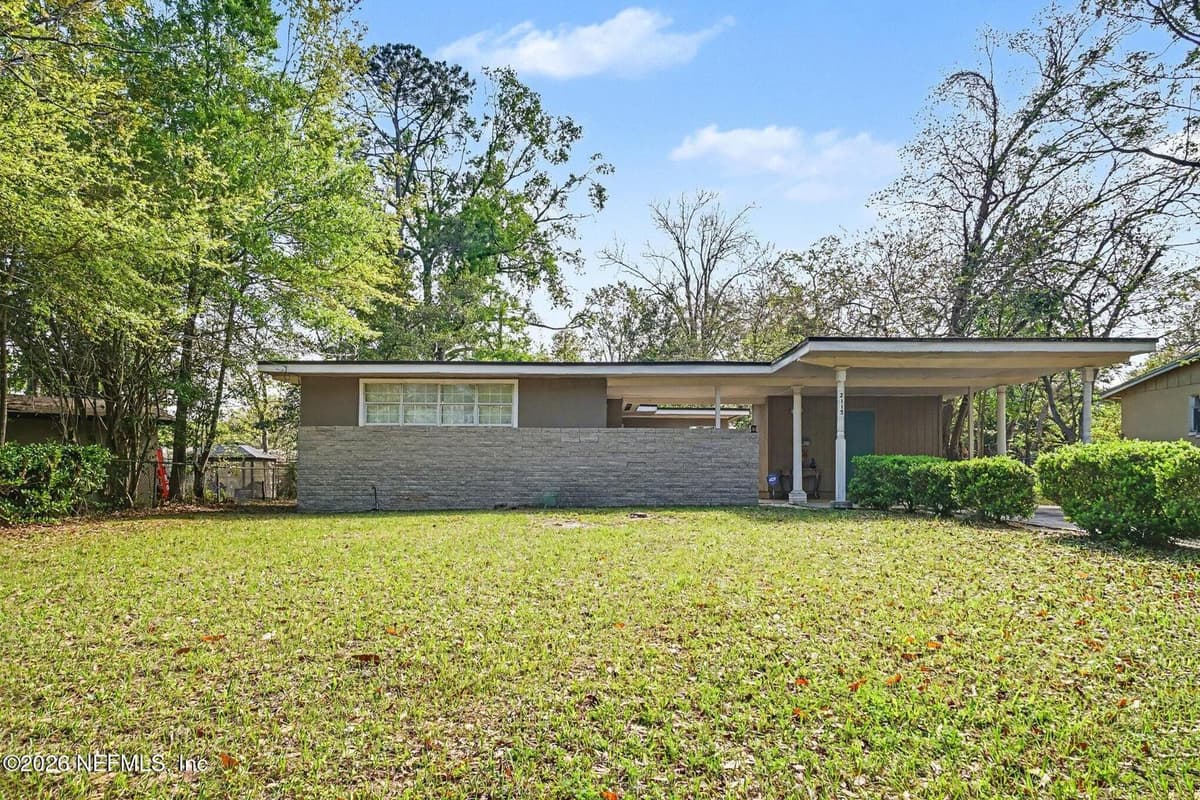 2115 Patou Drive W, Jacksonville, FL 32210 2