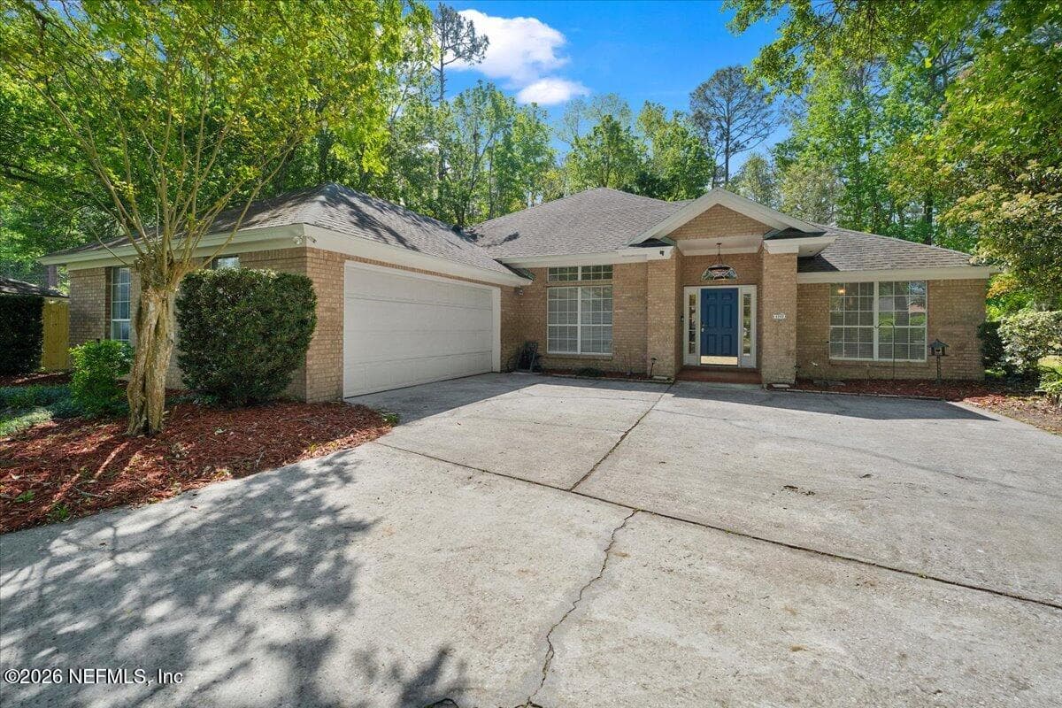 1777 SOUTHPOINT Cove, Switzerland, FL 32259 3