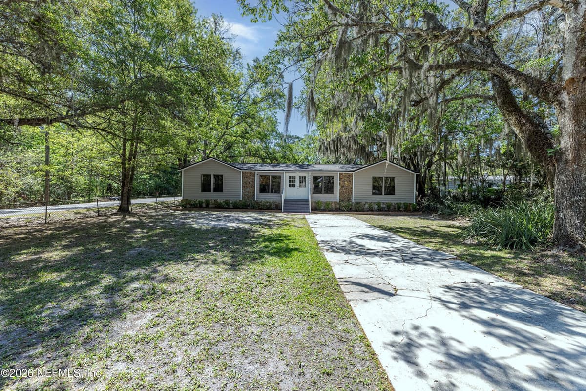 7942 MULHALL Drive, Jacksonville, FL 32216 2