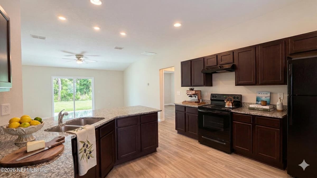 5259 BEDFORD Road, Jacksonville, FL 32207 3