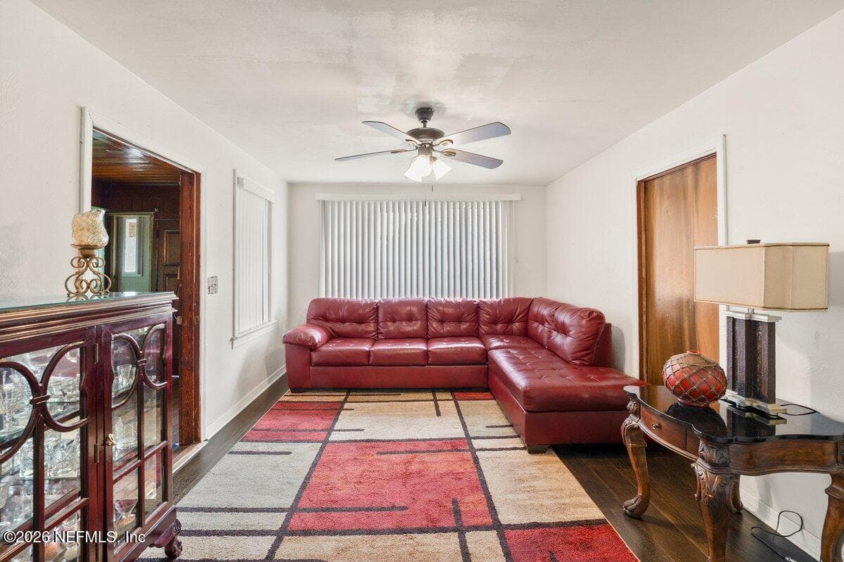 2501 DOBY Street, Jacksonville, FL 32209 3