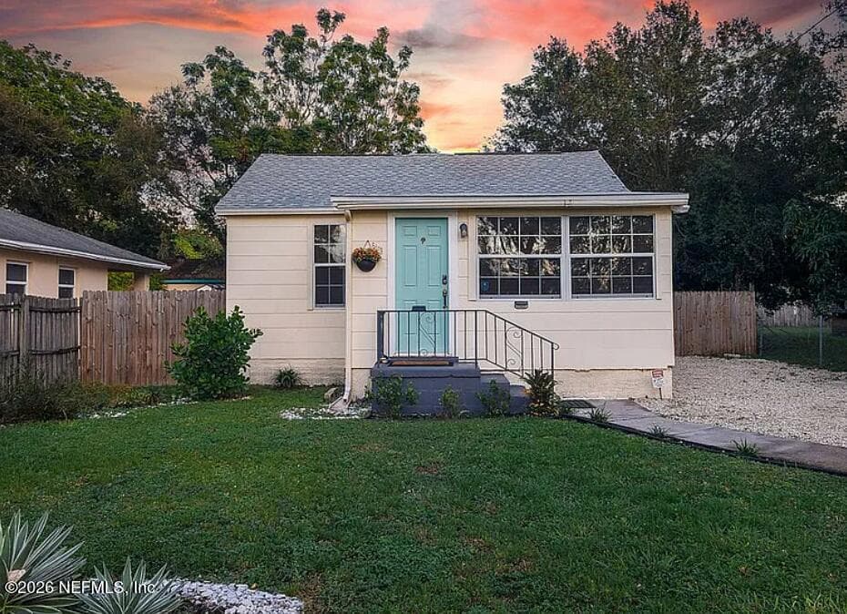 6453 WAYNE Street, St. Petersburg, FL 33702 2