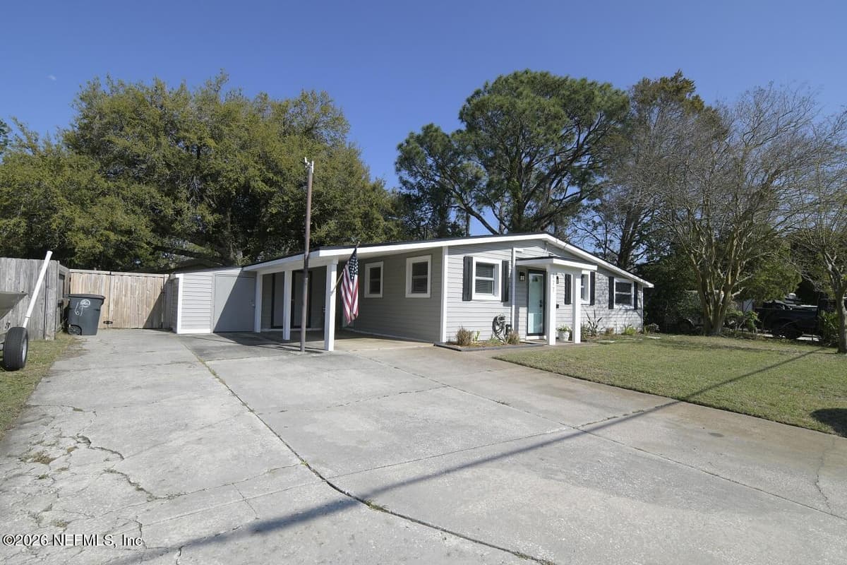 477 SAILFISH Drive E, Atlantic Beach, FL 32233 2