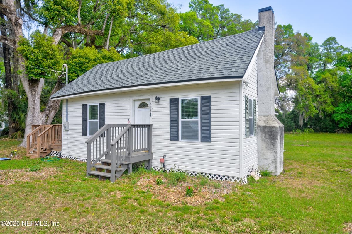 606 HIGHLAND Avenue, Green Cove Springs, FL 32043 2
