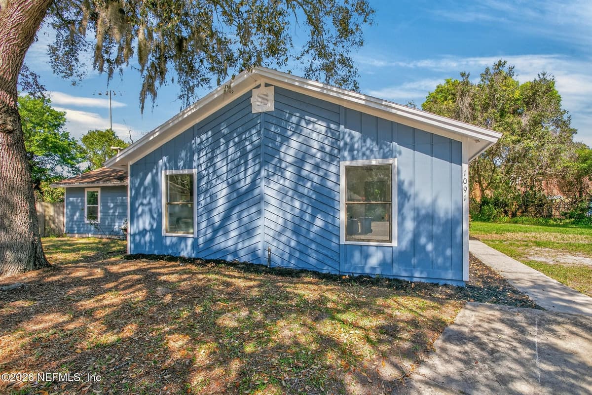 1091 WILLOW COVE Court W, Jacksonville, FL 32233 3