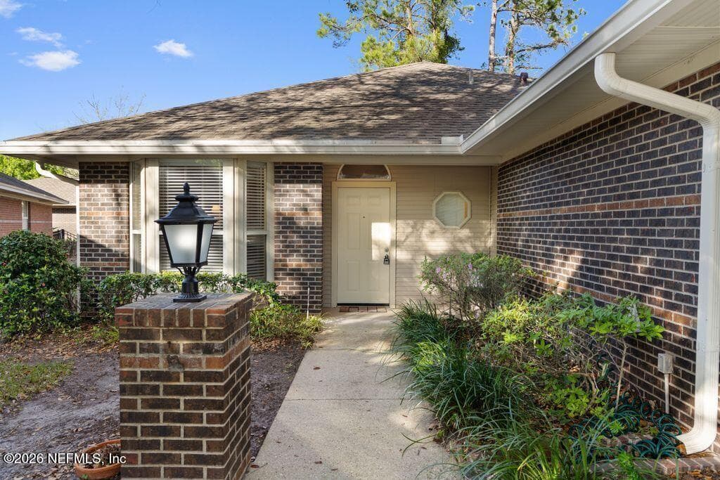 4557 MIDDLETON PARK Circle W, Jacksonville, FL 32224 3