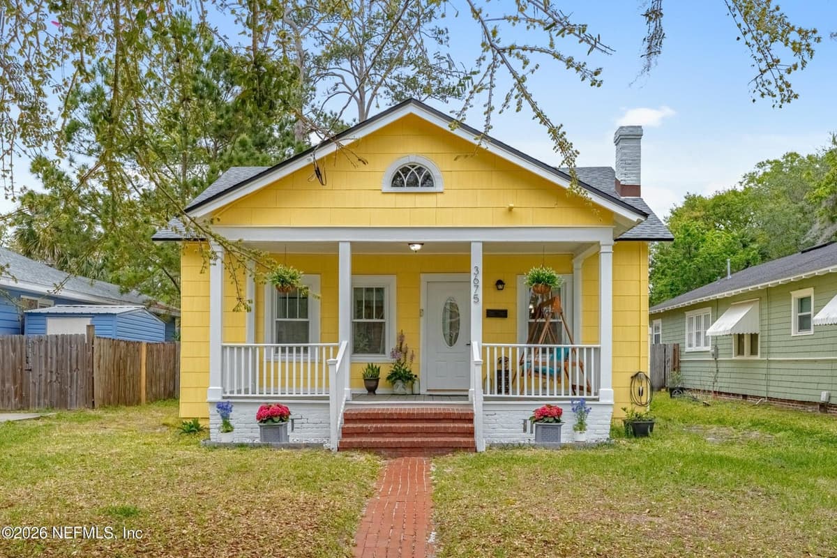 3675 OAK Street, Jacksonville, FL 32205 2