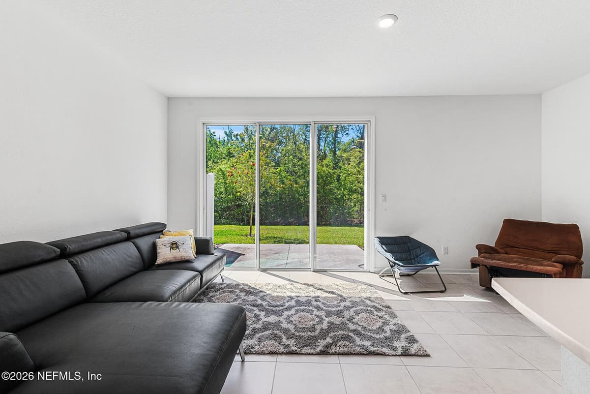 336 ANNIES Place, Jacksonville, FL 32218 3