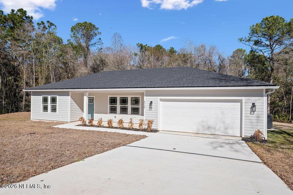 2410 DAISY Street, Middleburg, FL 32068