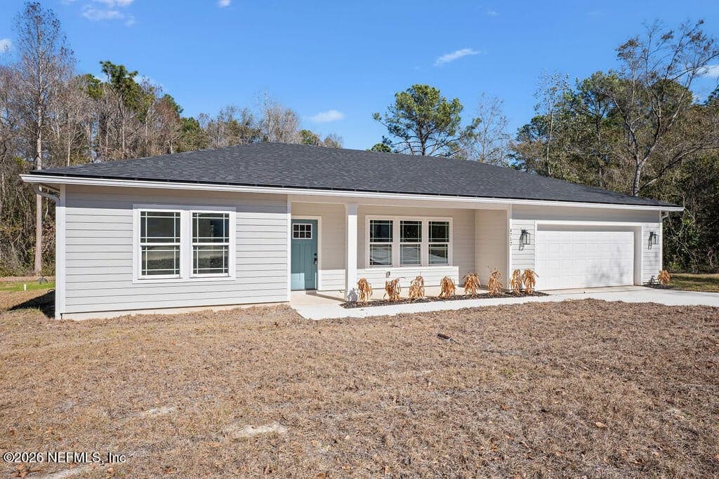 2410 DAISY Street, Middleburg, FL 32068 2