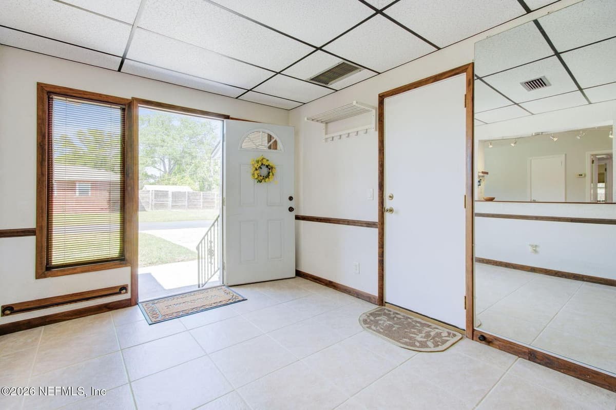 4766 ULMER Street, Jacksonville, FL 32205 3