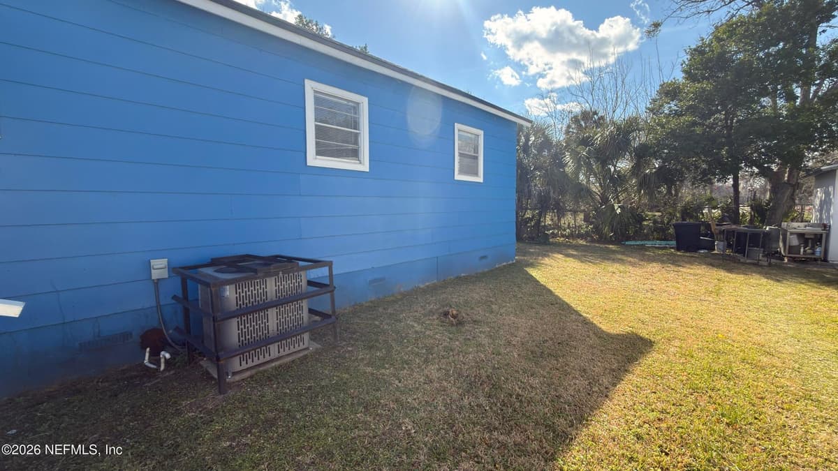 834 N WASHINGTON Street, Jacksonville, FL 32206 3