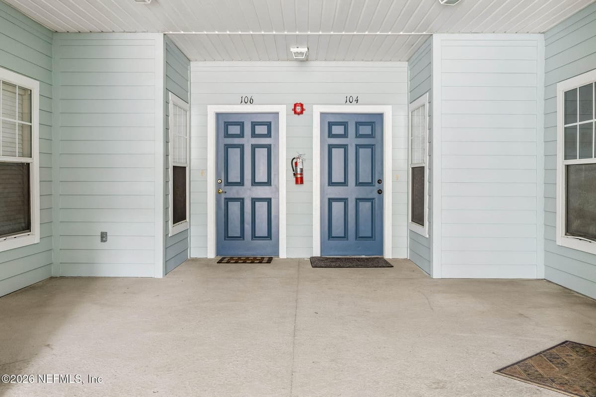 8215 GREEN PARROT Road 106, Jacksonville, FL 32256 2