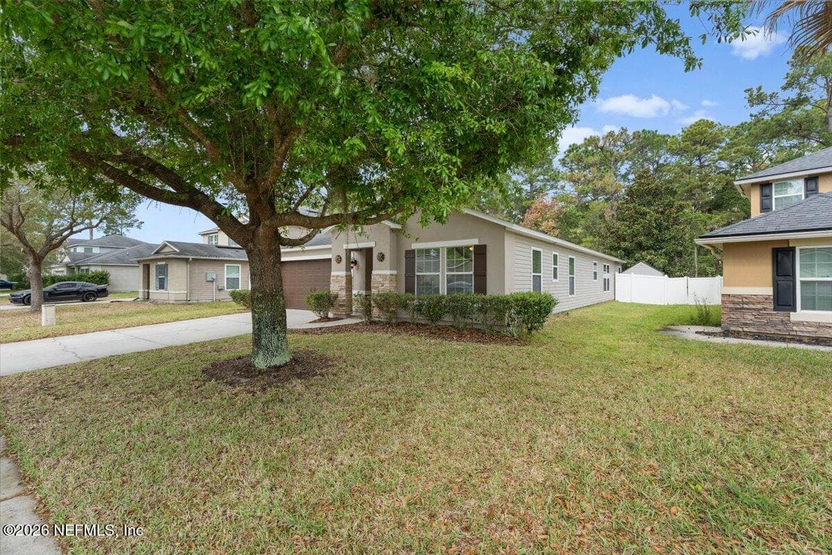 4921 CREEK BLUFF Lane, Middleburg, FL 32068 2