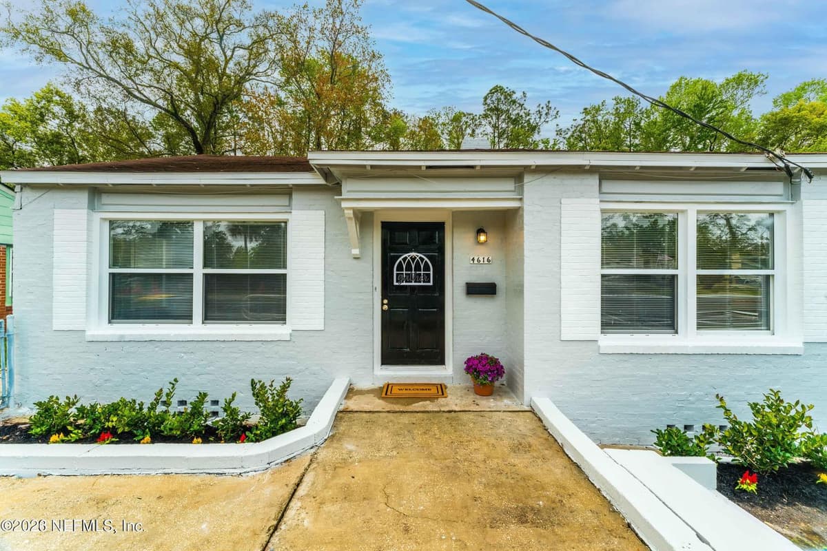 4616 TIMUQUANA Road, Jacksonville, FL 32210 3
