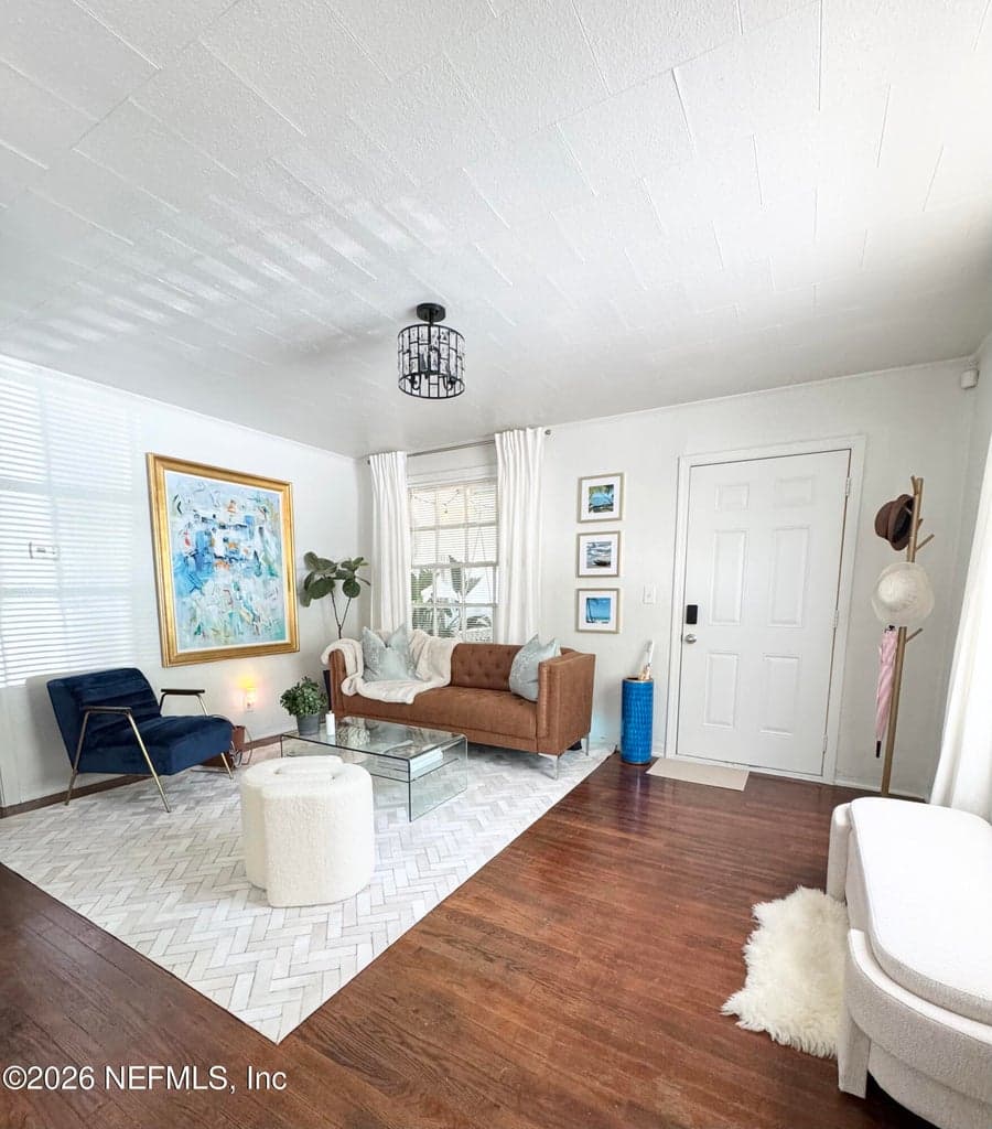 2121 EGNER Street, Jacksonville, FL 32206 3