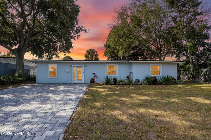 1702 7TH Street N, Jacksonville Beach, FL 32250