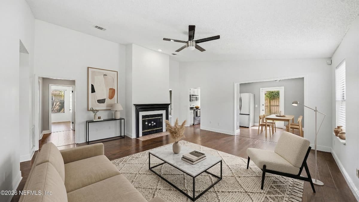 374 HICKORY HOLLOW Drive N, Jacksonville, FL 32225 2