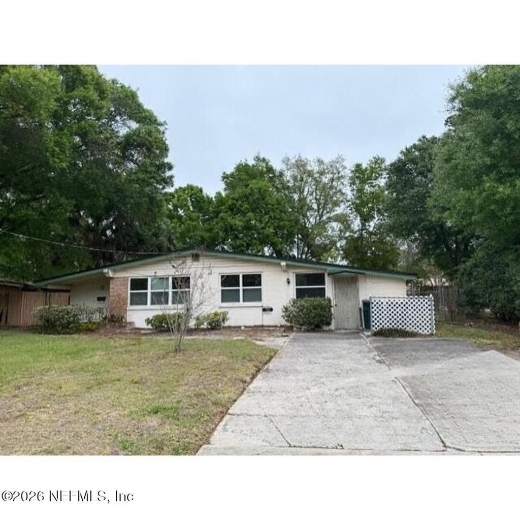 7915 FRESCA Street, Jacksonville, FL 32217 3