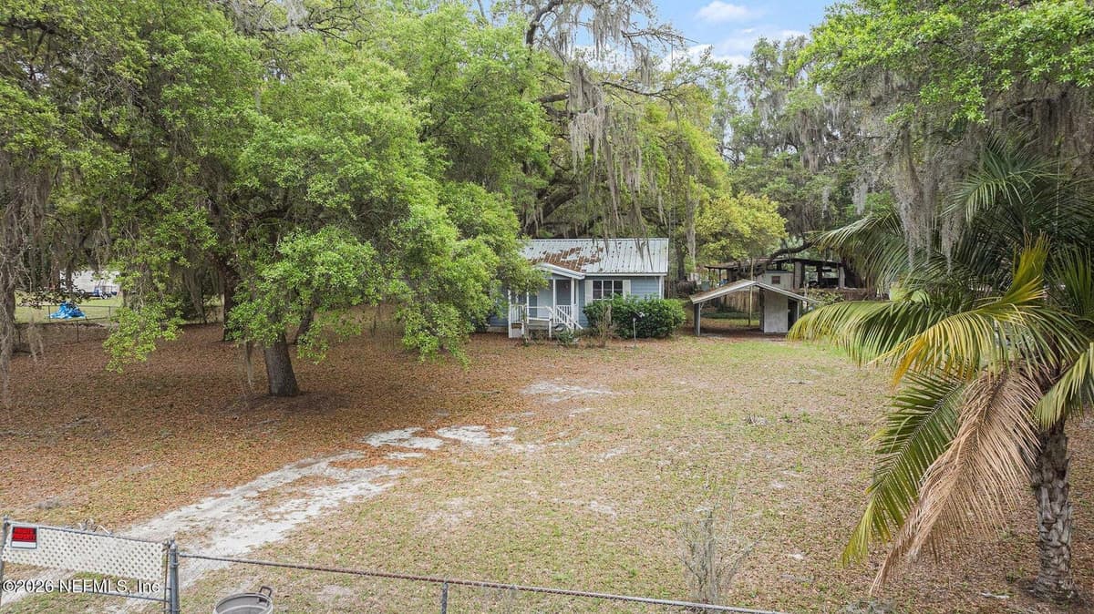 808 COUNTY ROAD 20A, Hawthorne, FL 32640 2