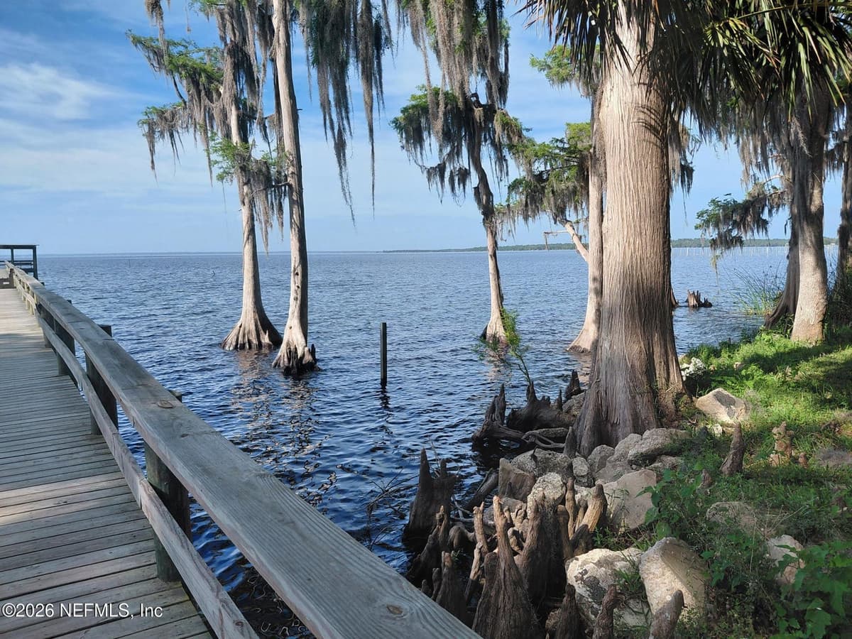 426 CARTERET Road, Georgetown, FL 32139 3