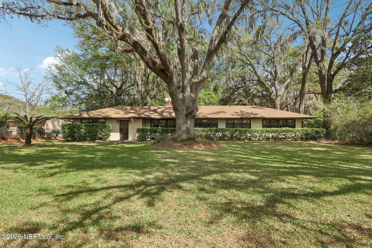 3115 PARENTAL HOME Road, Jacksonville, FL 32216 2