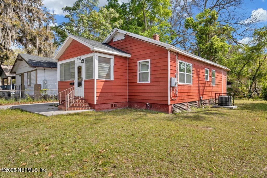 2550 SUMMIT Street, Jacksonville, FL 32204 3