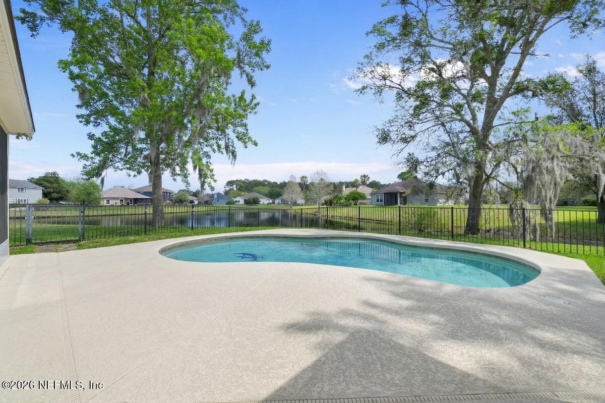 13637 CHIPPERFIELD Lane, Jacksonville, FL 32226 2